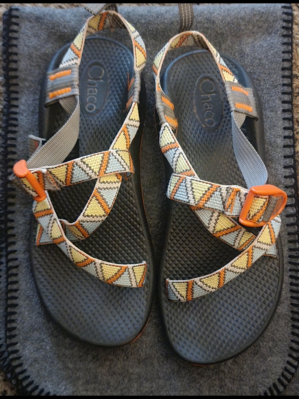 Chaco Black Sandals with Orange and Cream Geometric Straps Womens Size 8